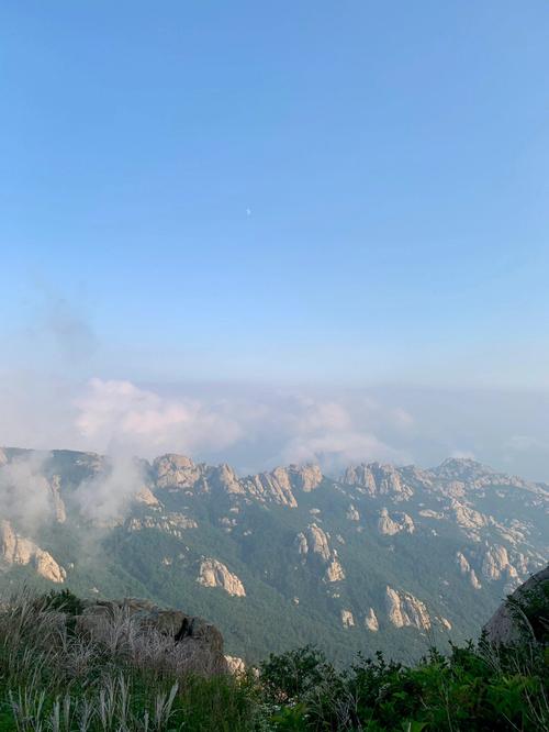 探寻巨峰山,大自然的雄伟与神秘