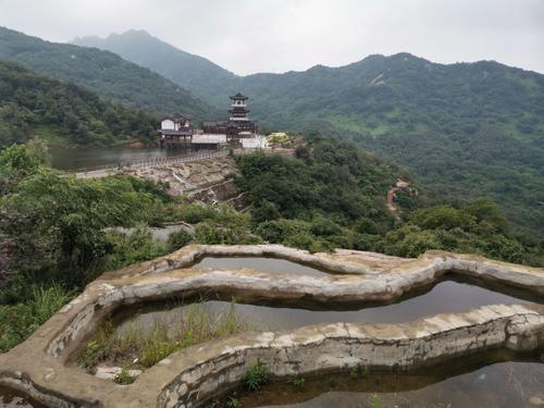 探访南阳方城山顶,千年古韵与自然奇观交融之地