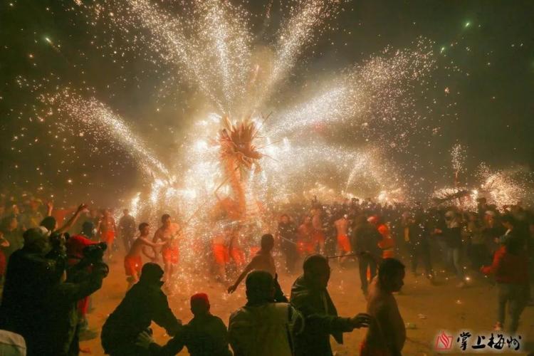 梅州过大年,一场民俗风情的热闹盛宴