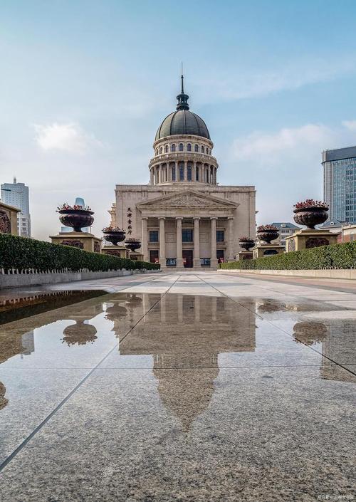 漫步天津大圆盘,感受城市脉搏，领略现代建筑之美  第2张