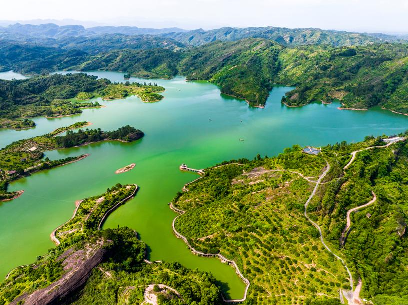 信丰水库,自然与人文的交融，探寻赣南生态旅游胜地