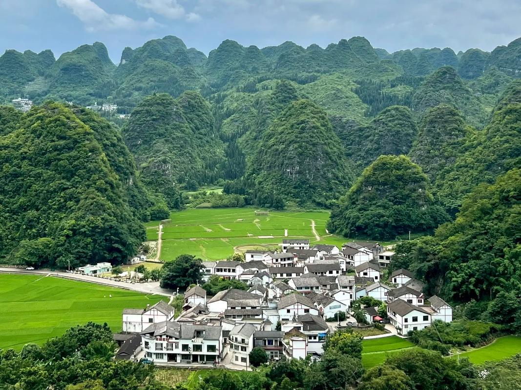 多彩贵州，自然与文化交融的旅游胜地