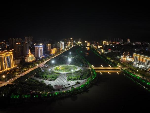 夜游咸宁，领略这座城市的魅力之光