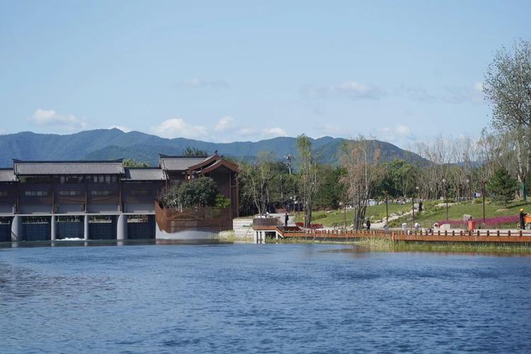 奉节清河公园,山水交融的休闲胜地  第2张