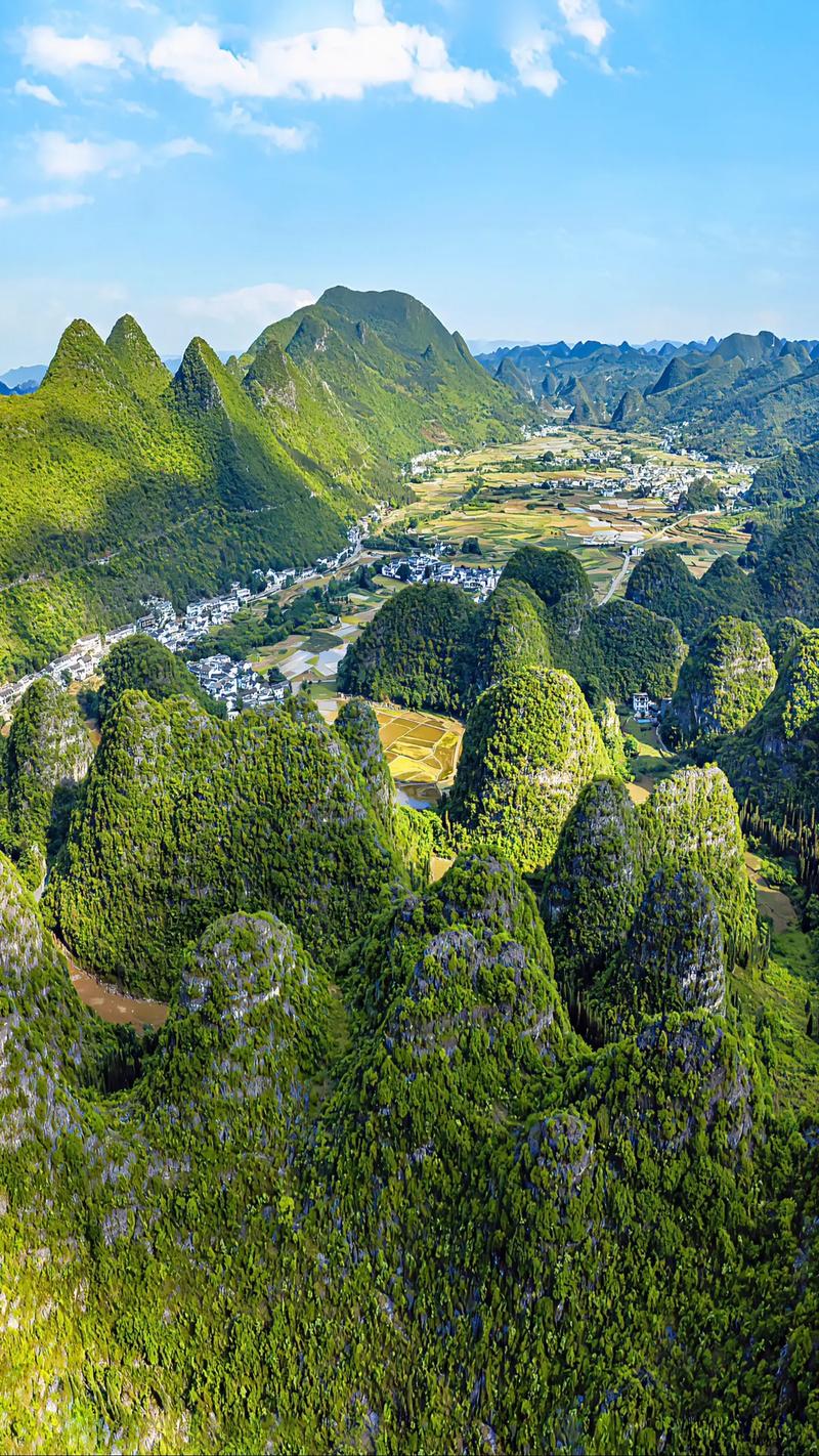 平塘秘境,探寻喀斯特地貌的绝美画卷