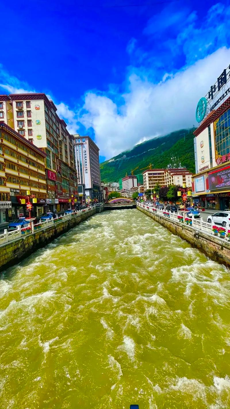 康定风情之旅,探寻川西高原的美丽画卷