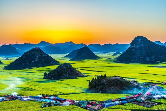 罗平油菜花主会场景区介绍，罗平旅游景点介绍图片大全。