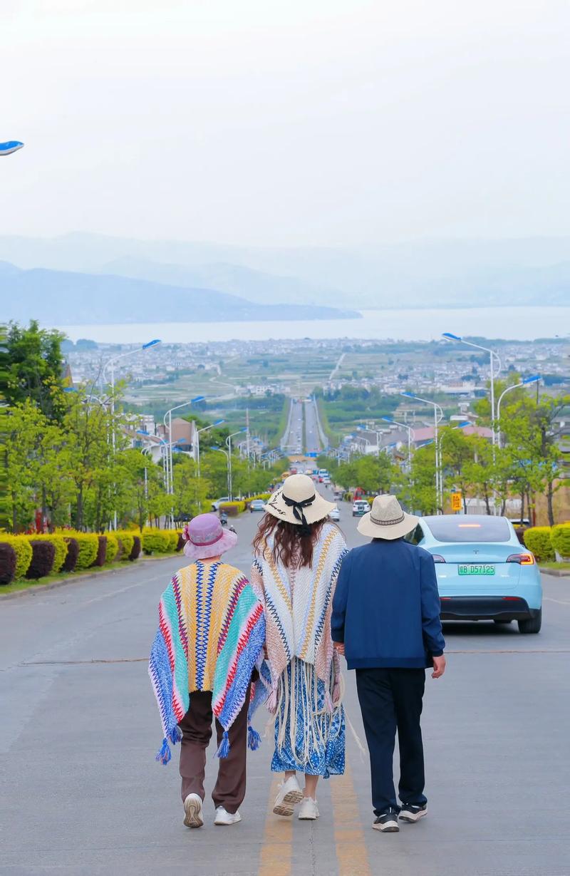 和妈妈一起旅行是种怎样的体验，陪父母旅游。