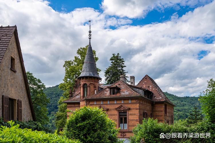 去德国旅行，有哪些景点值得去？关于这些景点背后的历史典故是什么，国外旅游童话有哪些。