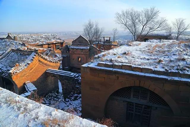 榆林有啥旅游景点，定边周围旅游景点大全图片。