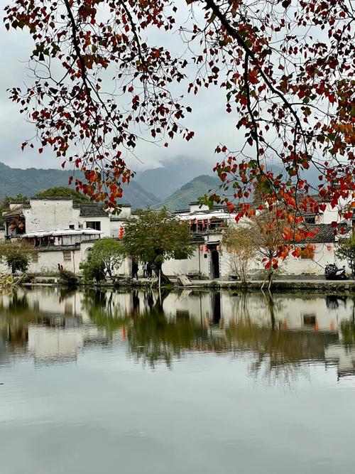 安徽皖南秋游去哪个景点，安徽二日旅游景点。