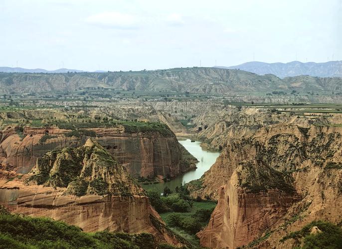 子洲靖边旅游景点，延安靖边旅游景点大全图片。