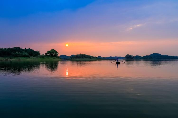 江夏斧头湖好玩吗，湖武汉旅游景点。